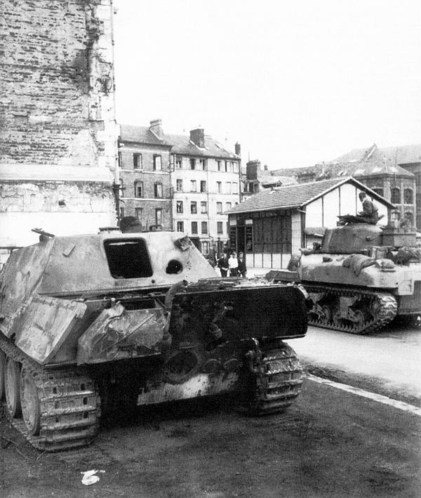 Иллюстрация к книге — Тяжёлый танк «Пантера». Первая полная энциклопедия [i_317.jpg]