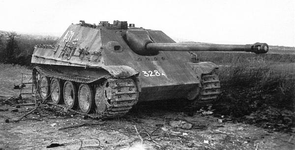 Иллюстрация к книге — Тяжёлый танк «Пантера». Первая полная энциклопедия [i_327.jpg]