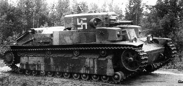 Иллюстрация к книге — Средний танк Т-28. Трёхглавый монстр Сталина [i_070.jpg]