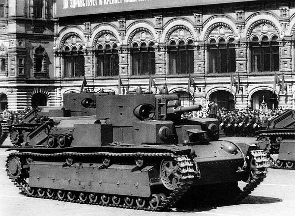 Иллюстрация к книге — Средний танк Т-28. Трёхглавый монстр Сталина [i_083.jpg]
