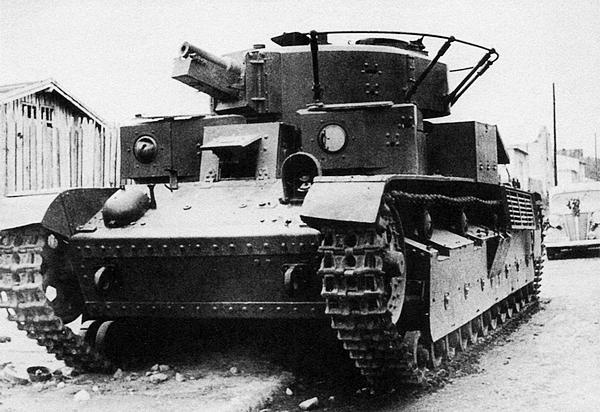 Иллюстрация к книге — Средний танк Т-28. Трёхглавый монстр Сталина [i_160.jpg]