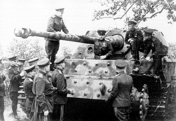 Иллюстрация к книге — «Элефант». Тяжёлое штурмовое орудие Фердинанда Порше [i_086.jpg]