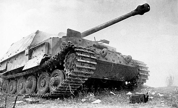Иллюстрация к книге — «Элефант». Тяжёлое штурмовое орудие Фердинанда Порше [i_088.jpg]