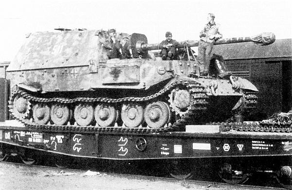 Иллюстрация к книге — «Элефант». Тяжёлое штурмовое орудие Фердинанда Порше [i_096.jpg]