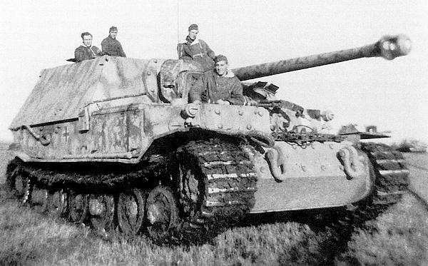 Иллюстрация к книге — «Элефант». Тяжёлое штурмовое орудие Фердинанда Порше [i_119.jpg]