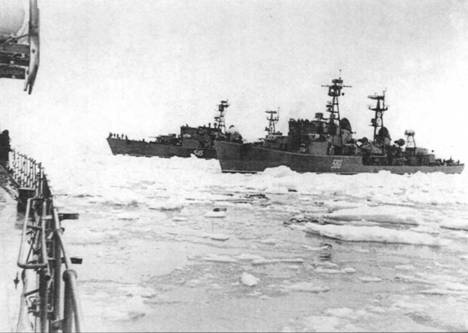 Иллюстрация к книге — Таинственные корабли адмирала Горшкова [pic_34.jpg]