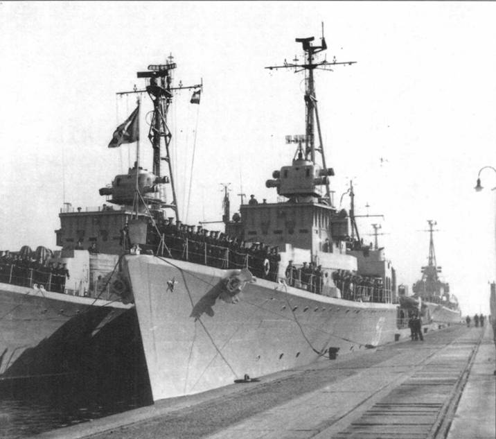 Иллюстрация к книге — Таинственные корабли адмирала Горшкова [pic_52.jpg]