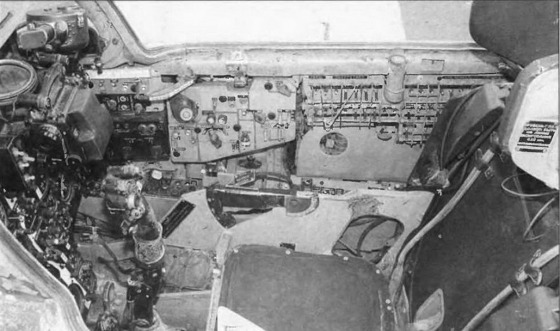 Иллюстрация к книге — Истребитель-бомбардировщик Су-17 [img_145.jpg]