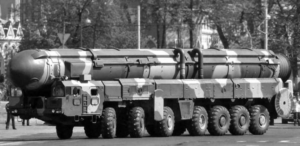 Иллюстрация к книге — Секретные автомобили Советской Армии [_318.jpg]