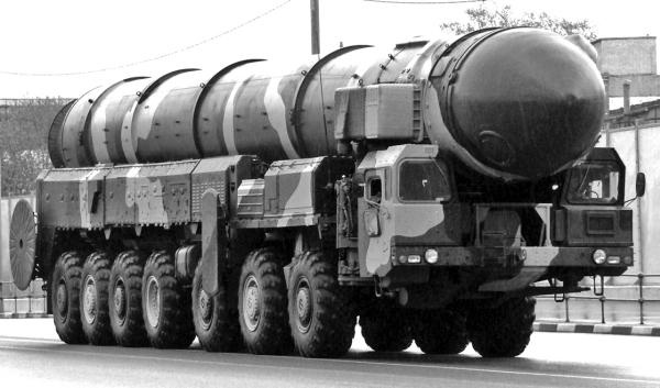 Иллюстрация к книге — Секретные автомобили Советской Армии [_322.jpg]