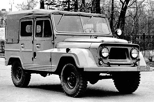 Иллюстрация к книге — Автомобили Советской Армии 1946-1991 [_134.jpg]