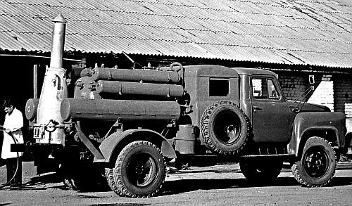 Иллюстрация к книге — Автомобили Советской Армии 1946-1991 [_145.jpg]