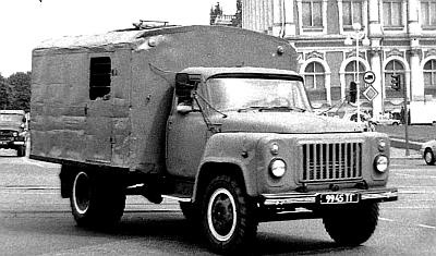 Иллюстрация к книге — Автомобили Советской Армии 1946-1991 [_146.jpg]