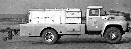 Иллюстрация к книге — Автомобили Советской Армии 1946-1991 [_177.jpg]