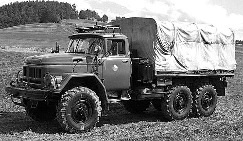 Иллюстрация к книге — Автомобили Советской Армии 1946-1991 [_186.jpg]