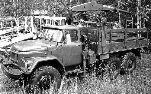 Иллюстрация к книге — Автомобили Советской Армии 1946-1991 [_199.jpg]