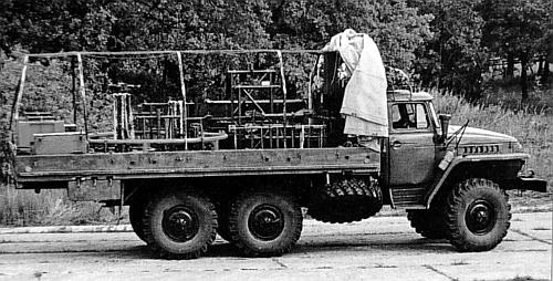 Иллюстрация к книге — Автомобили Советской Армии 1946-1991 [_220.jpg]