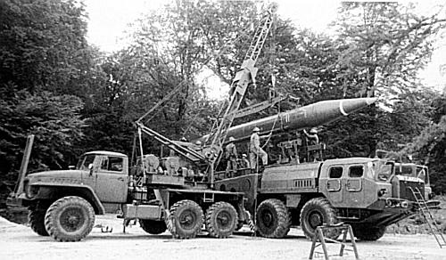 Иллюстрация к книге — Автомобили Советской Армии 1946-1991 [_233.jpg]