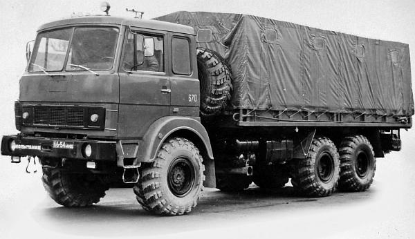 Иллюстрация к книге — Автомобили Советской Армии 1946-1991 [_290.jpg]