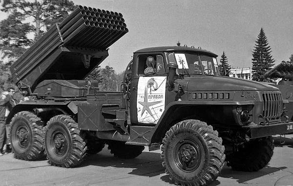 Иллюстрация к книге — Автомобили Советской Армии 1946-1991 [_304.jpg]