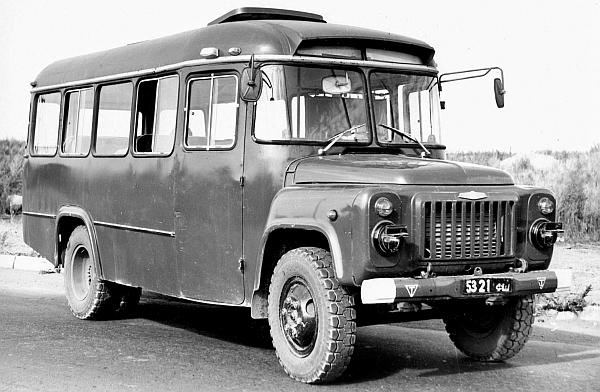 Иллюстрация к книге — Автомобили Советской Армии 1946-1991 [_328.jpg]
