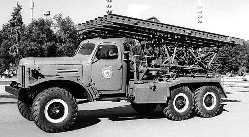 Иллюстрация к книге — Автомобили Советской Армии 1946-1991 [_99.jpg]