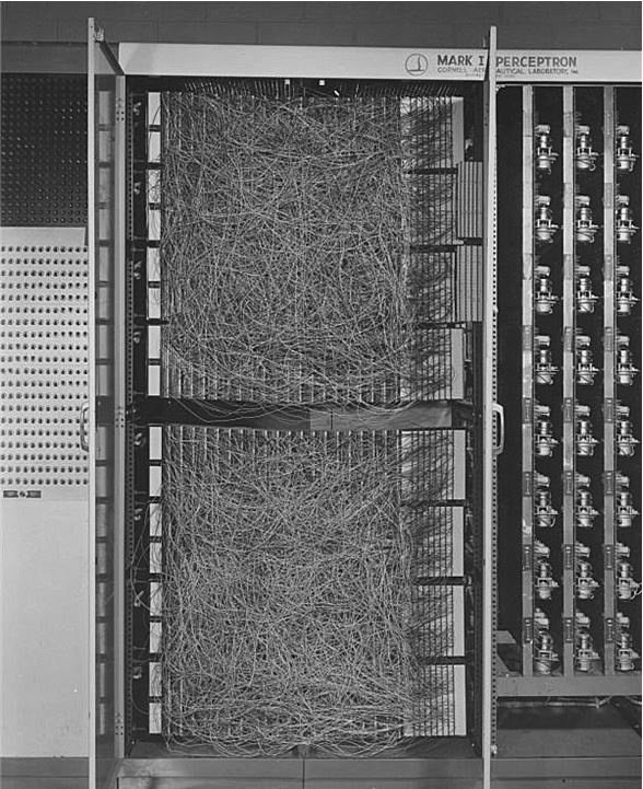 Иллюстрация к книге — Максимальный репост. Как соцсети заставляют нас верить фейковым новостям [i_008.jpg]