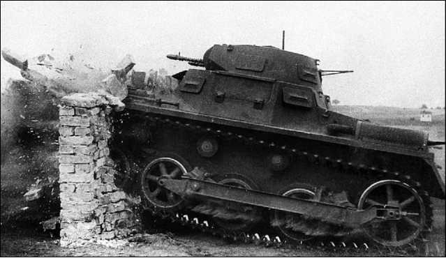 Иллюстрация к книге — Танки III Рейха. Том I [i_070.jpg]