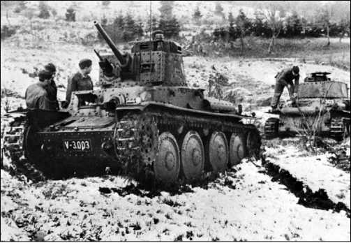 Иллюстрация к книге — Танки III Рейха. Том I [i_278.jpg]