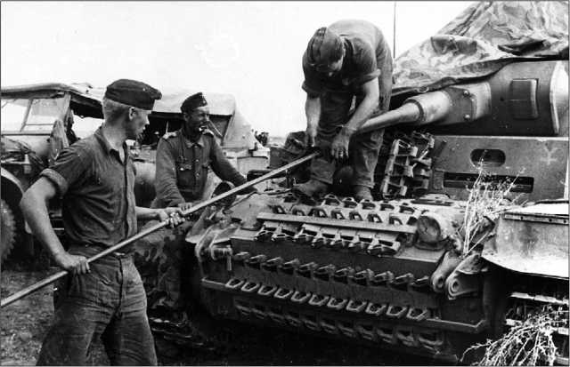 Иллюстрация к книге — Танки III Рейха. Том II [i_043.jpg]