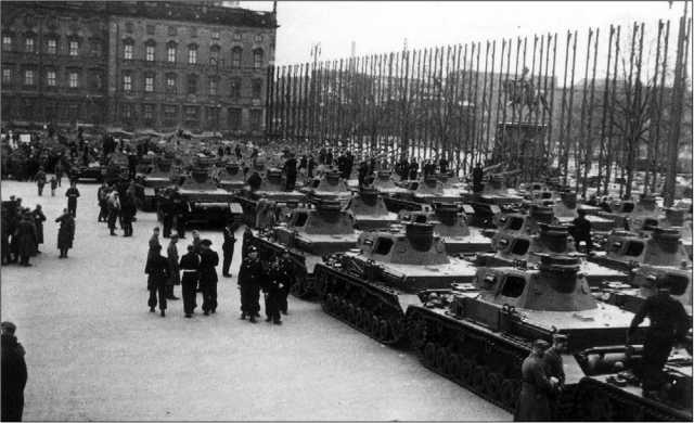 Иллюстрация к книге — Танки III Рейха. Том II [i_168.jpg]