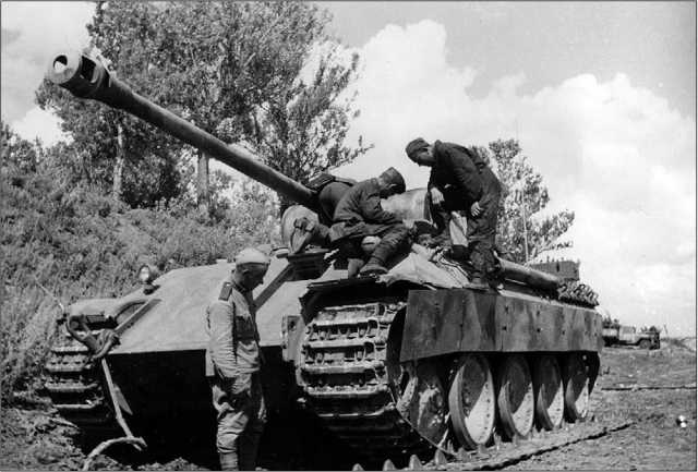 Иллюстрация к книге — Танки III Рейха. Том II [i_277.jpg]