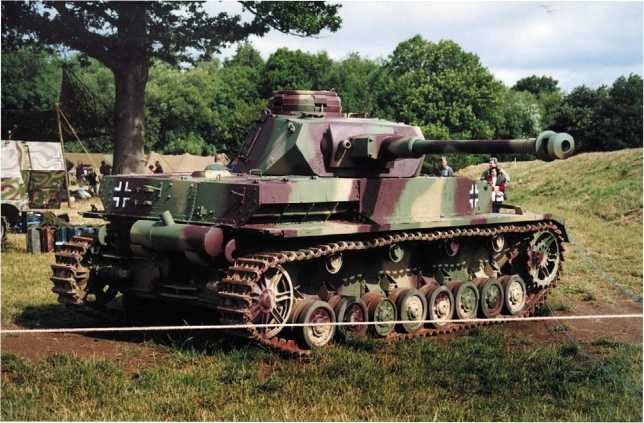 Иллюстрация к книге — Танки III Рейха. Том II [i_331.jpg]