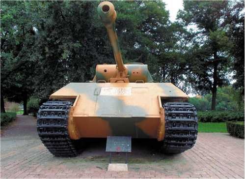 Иллюстрация к книге — Танки III Рейха. Том II [i_342.jpg]