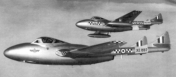 Иллюстрация к книге — Истребитель Де Хэвилленд «Вампир» [i_006.jpg]