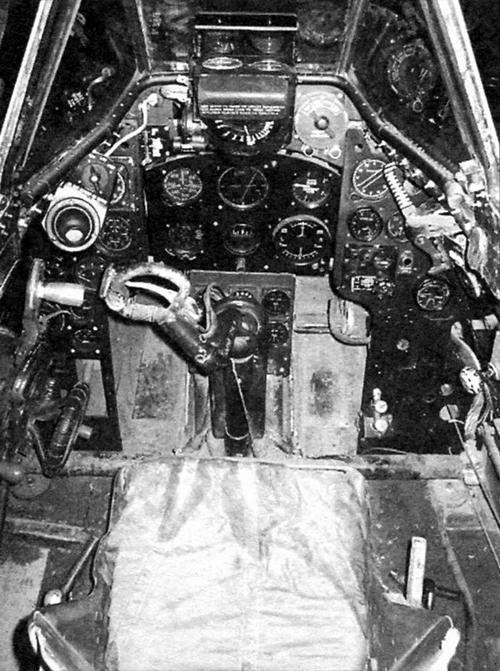 Иллюстрация к книге — Истребитель Де Хэвилленд «Вампир» [i_020.jpg]