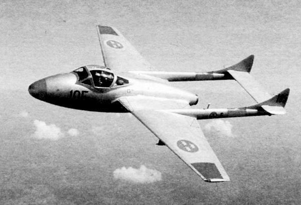 Иллюстрация к книге — Истребитель Де Хэвилленд «Вампир» [i_084.jpg]