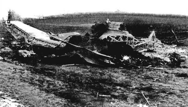 Иллюстрация к книге — Дальний бомбардировщик Ер-2. Самолет несбывшихся надежд [i_137.jpg]