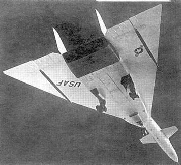 Иллюстрация к книге — Раритеты американской авиации [pic_53.jpg]