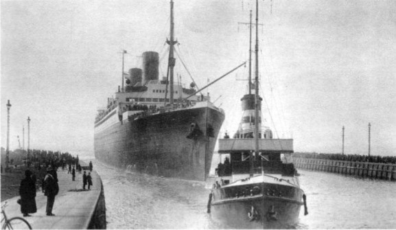 Иллюстрация к книге — Лайнеры на войне 1936-1968 гг. постройки [image108.jpg]