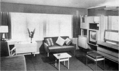 Иллюстрация к книге — Лайнеры на войне 1936-1968 гг. постройки [image157.jpg]