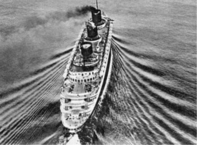 Иллюстрация к книге — Лайнеры на войне 1936-1968 гг. постройки [image35.jpg]