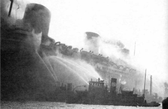 Иллюстрация к книге — Лайнеры на войне 1936-1968 гг. постройки [image56.jpg]