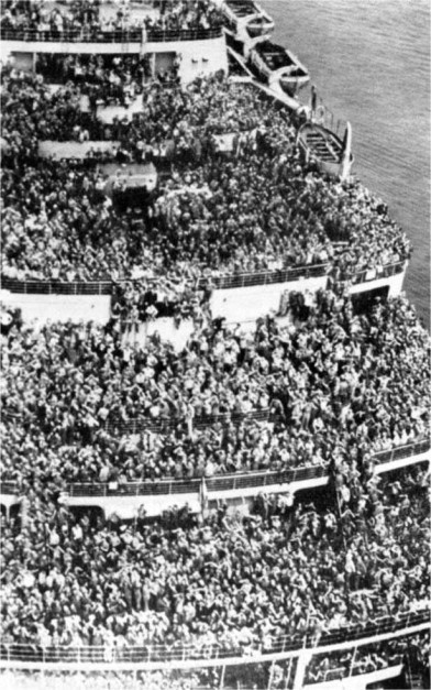 Иллюстрация к книге — Лайнеры на войне 1936-1968 гг. постройки [image80.jpg]