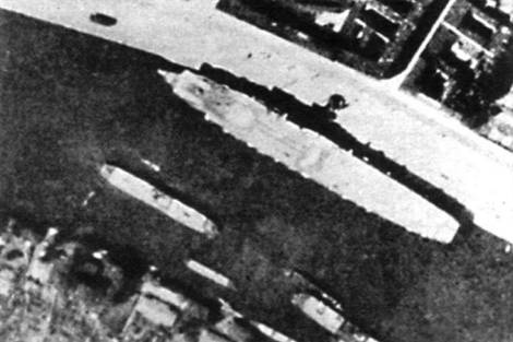 Иллюстрация к книге — Авианосец Третьего рейха Graf Zeppelin – история, конструкция, авиационное вооружение [pic_38.jpg]