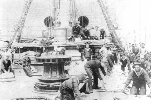 Иллюстрация к книге — Броненосный крейсер «Адмирал Нахимов» [pic_17.jpg]