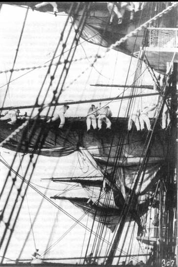 Иллюстрация к книге — Броненосный крейсер «Адмирал Нахимов» [pic_9.jpg]