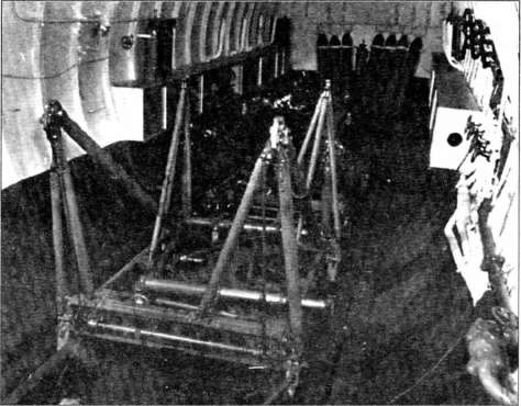 Иллюстрация к книге — Подводные авианосцы японского флота [i_039.jpg]