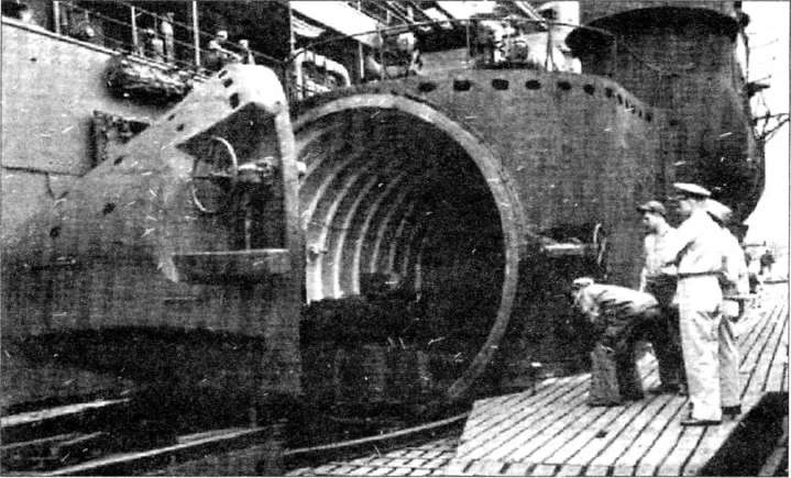 Иллюстрация к книге — Подводные авианосцы японского флота [i_040.jpg]