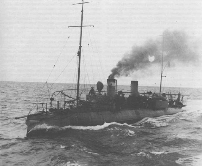 Иллюстрация к книге — Первые русские миноносцы [pic_122.jpg]